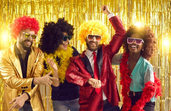 Met deze goede tips geef jij een origineel themafeest